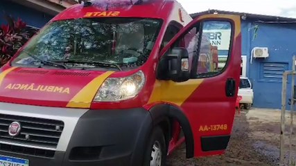 Homem é atropelado pelo próprio filho dentro de empresa no Centro