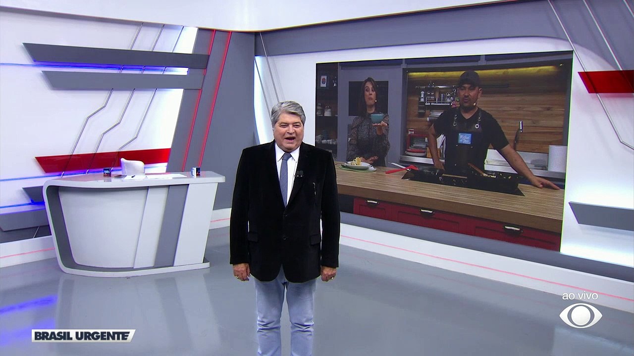 Datena tira onda com receita "quente" e Catia Fonseca fica sem palavras