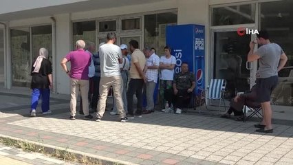"Hacca götüreceğiz" deyip 70 kişiyi kandırdılar...Şimdi onlar Kabe'nin online görüntüsüne bakıp iç geçiriyorlar