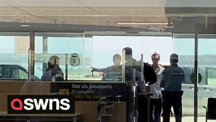 Harry Styles spotted landing in Barcelona with entourage in tow