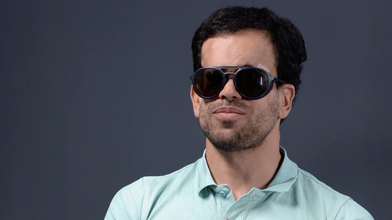 Salim Edjnaïni, cavalier, pilote d’avion et aveugle : “Je vais loin mais je ne vais jamais assez loin. Je suis fort mais je ne suis jamais assez fort”