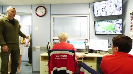 Al menos un muerto y dos heridos en un ataque ruso en Kiev