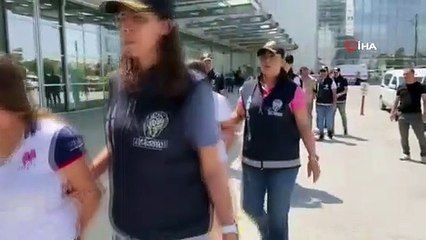 Kilitli Olmayan Kapıları Dil Düşürme Yöntemiyle Açıp Hırsızlık Yapan 4 Şüpheli Tutuklandı