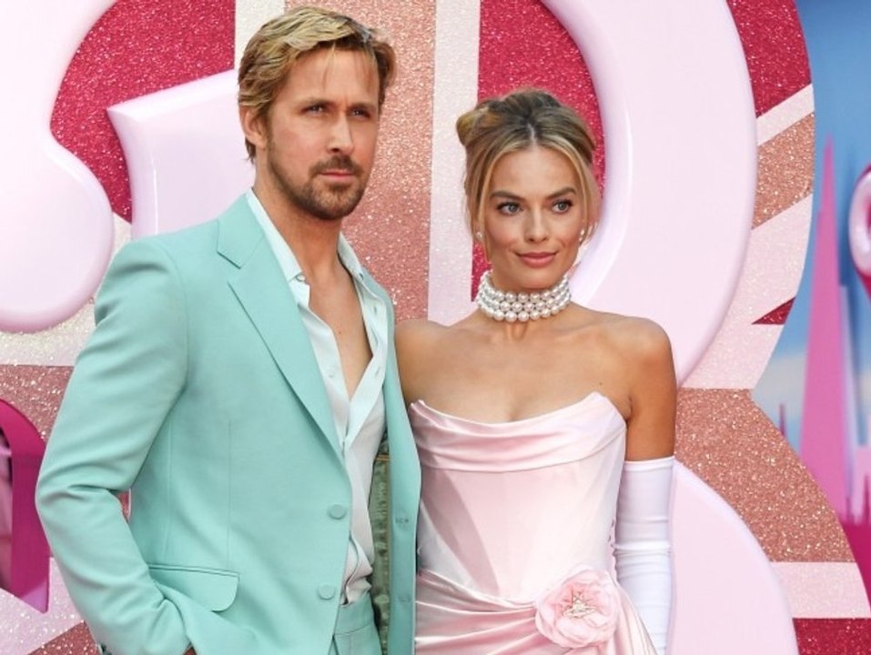 Margot Robbie begeistert London im pinken Barbie-Kleid