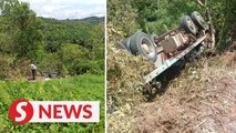 Two die as lorry plunges into ravine in Beluran