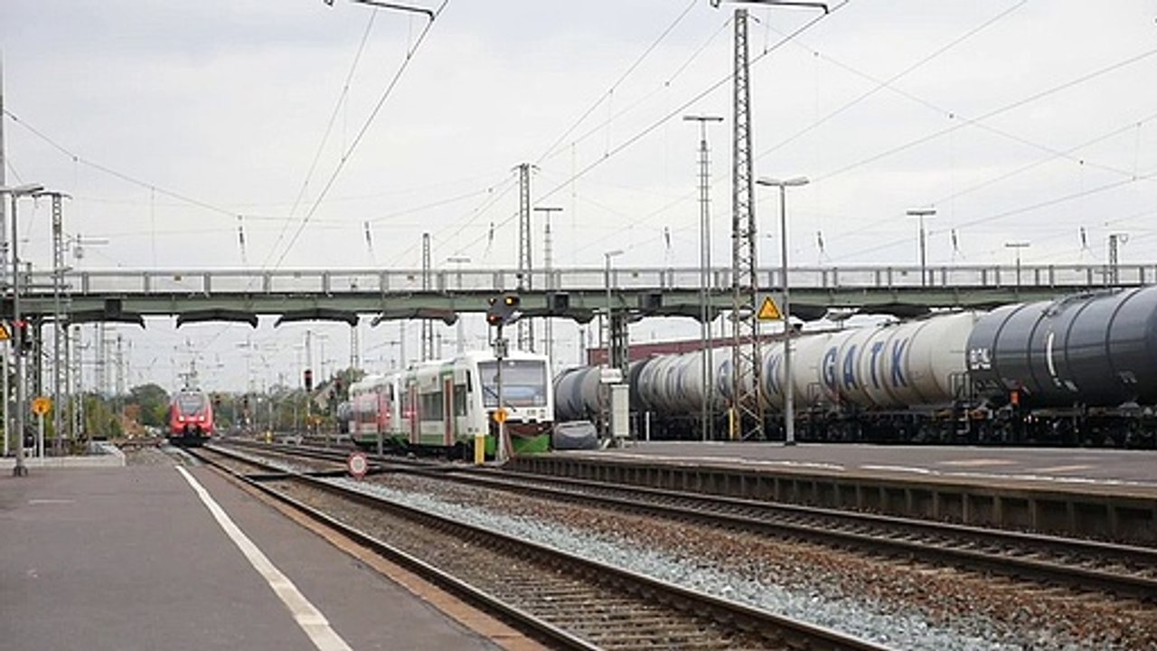 germany_-_7502 (360p)