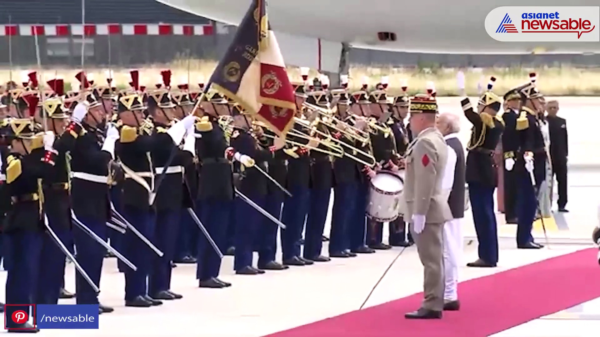 WATCH: PM Modi receives guard of honour in Paris; welcomed with Indian national anthem