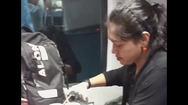 Chennai tour,1st&2nd day, with subtitle total 9day tour series, 22807 santragachi chennai central a.c superfast express journey experience,from santragachi station west bengal to chennai central tamil nadu,cinematic view,food price,indian rail journey