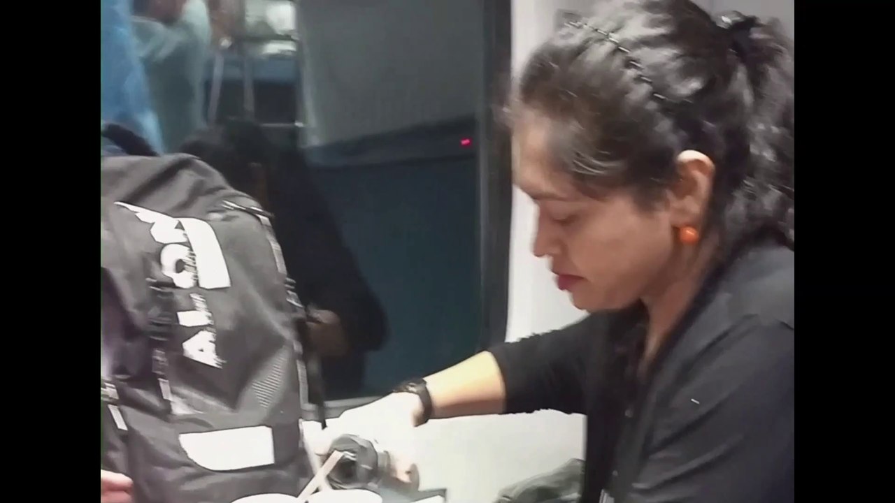 Chennai tour,1st&2nd day, with subtitle total 9day tour series, 22807 santragachi chennai central a.c superfast express journey experience,from santragachi station west bengal to chennai central tamil nadu,cinematic view,food price,indian rail journey