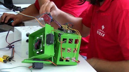 Les élèves du lycée scientifique d'Ankara prennent la première place avec un projet de localisation sans GPS