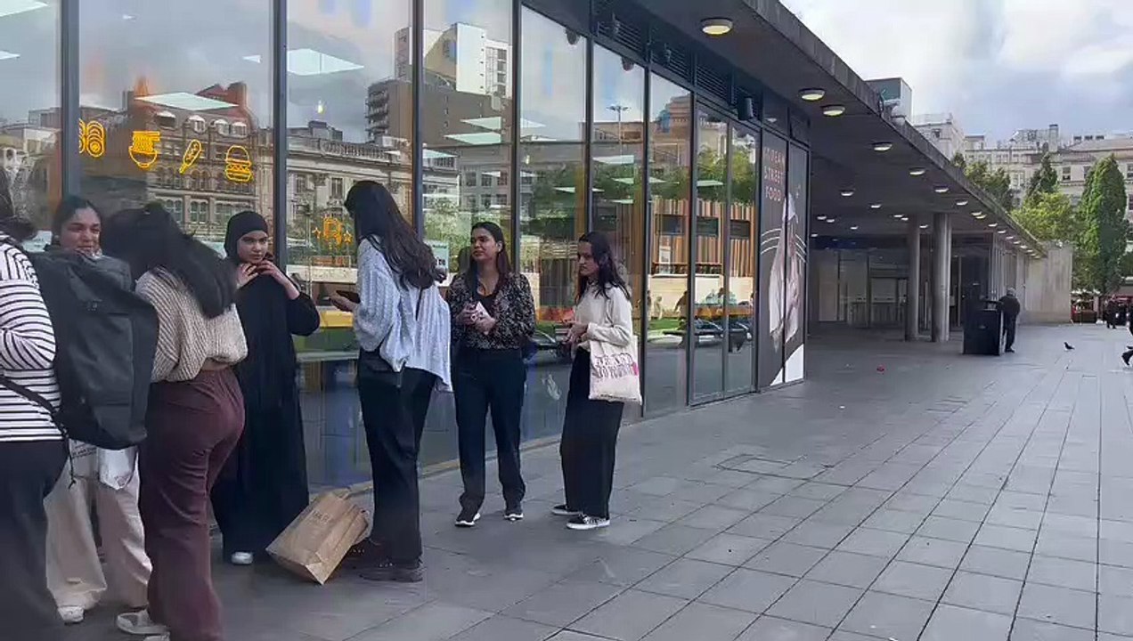 Trying out viral new Korean street food spot in Manchester