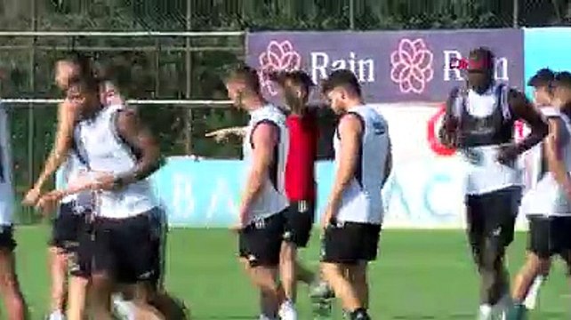 Beşiktaş yeni sezon hazırlıklarına devam etti