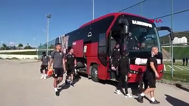 (ÖZEL) Samsunspor Teknik Direktörü Hüseyin Eroğlu: Bu sezon teknik direktörlerin yılı olacak