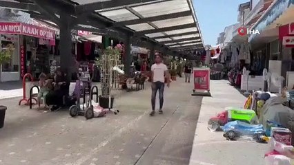 On s'est rendu compte quand il ne s'est pas réveillé qu'il était mort sur le banc sur lequel il était assis.