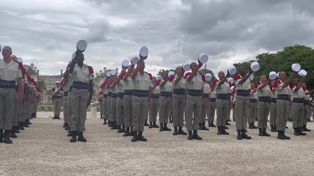 Légion étrangère : les images exclusives de la remise des képis blancs aux nouveaux légionnaires