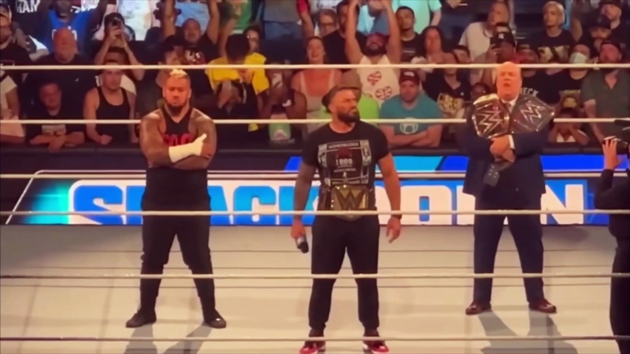 Jey Uso destroys Roman Reigns with steel chair - WWE Smackdown 7/7/23