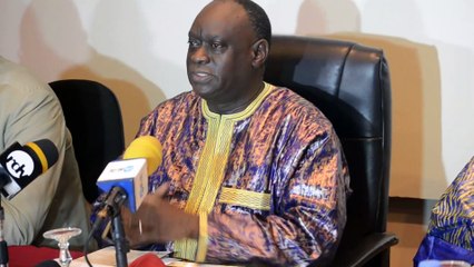 Me Elhadji Diouf demande la dissolution de l'assemblée nationale