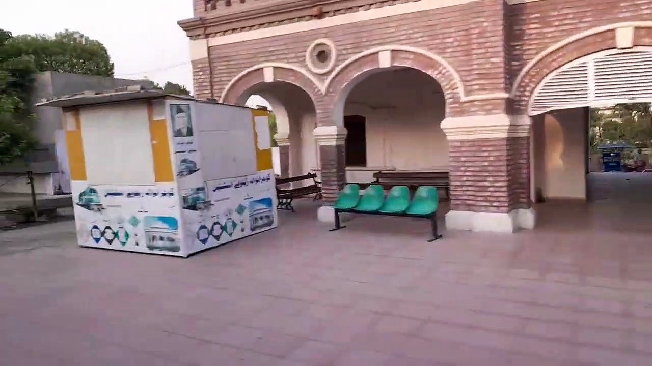 Islamabad Express 107UP Nonstop Crossing From Gujranwala with Beautiful Slow Station Crossing
