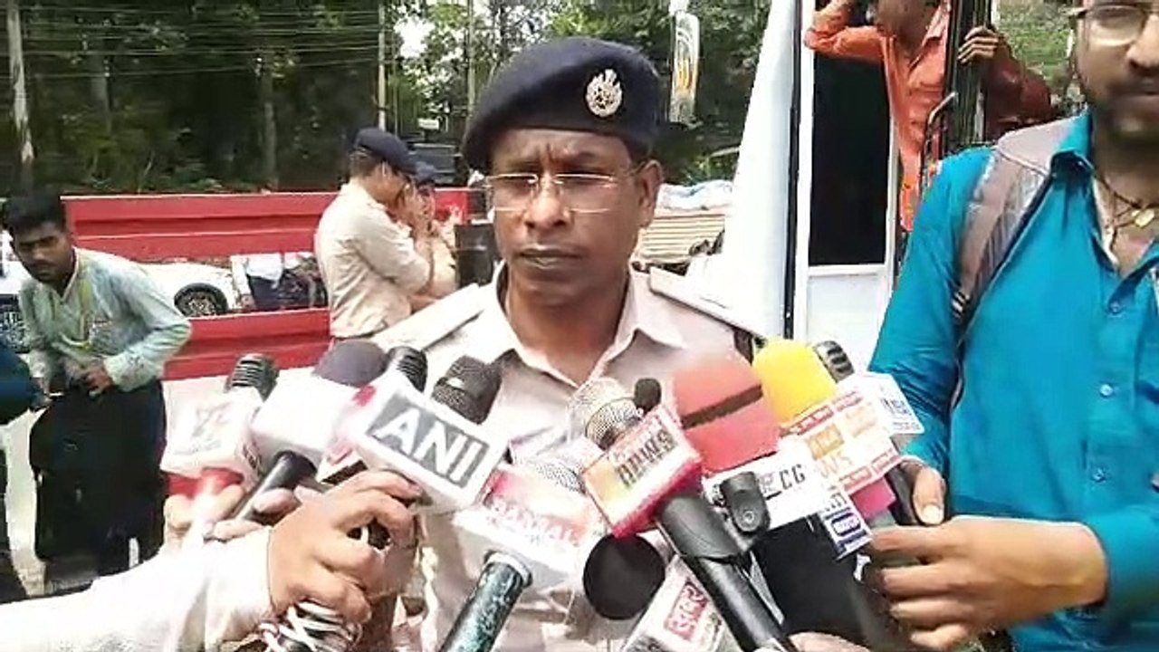 शासकीय कार्य में बाधा का अपराध दर्ज करने के विरोध में सर्व हिन्दू समाज ने निकाली रैली, कलेक्टोरेट के सामने किया 4 घंटे चक्काजाम