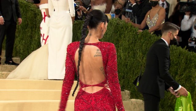 Megan Fox Ditches Engagement Ring For Solo Night Out Amid Mgk Split Speculation