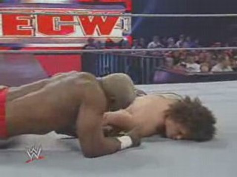Shelton Benjamin vs. Carlito in a Money in the Bank Match