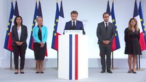 Emmanuel Macron rend hommage à l'adjudant-chef Guy Barcarel, mort en Guyane le 7 mai dernier
