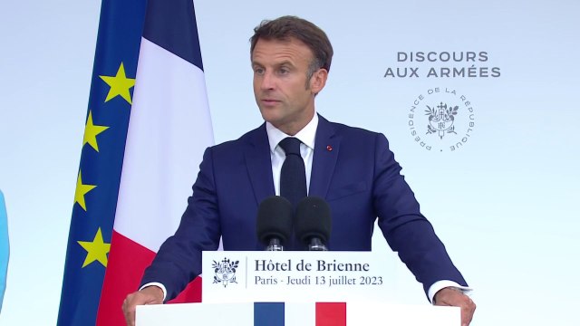 Guerre en Ukraine: L'effort ne se fera pas en soustraction de notre engagement pour nous-même , souligne Emmanuel Macron