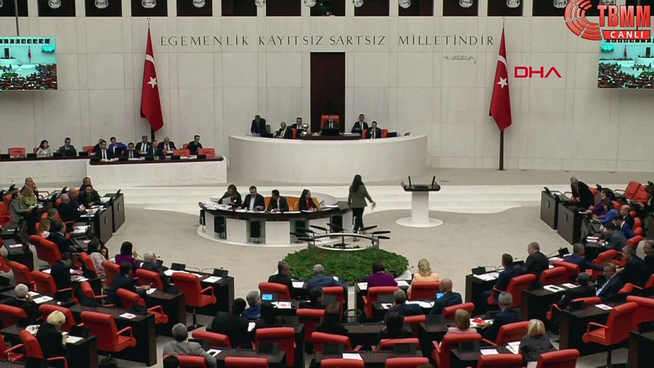 Memur ve emekli zamlarıyla ilgili teklif TBMM Genel Kurulu'nda görüşülüyor