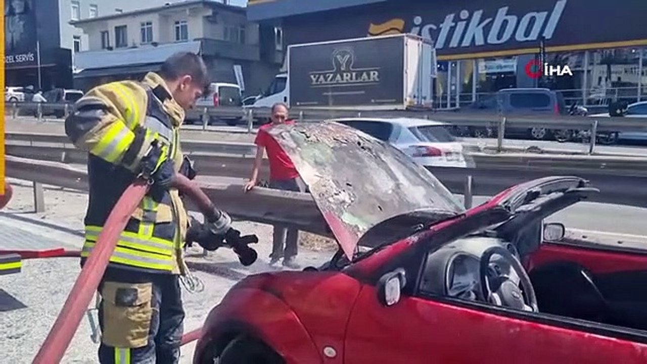 Satın Aldığı Otomobil Aynı Gün İçinde Alev Alev Yandı