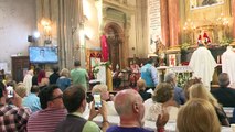 Rostros conocidos despiden a Carmen Sevilla en una misa multitudinaria