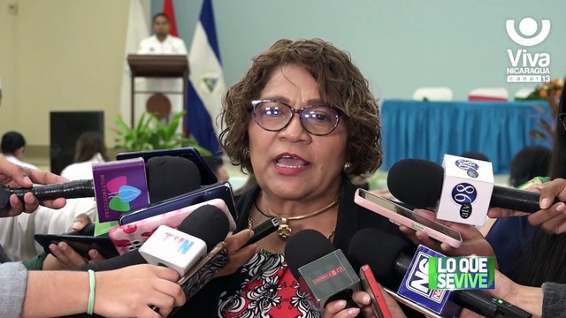 Más de 50 médicos de Managua se graduaron en el II Curso de Ecografías
