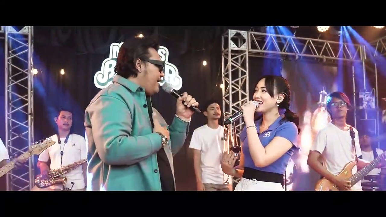 HAPPY ASMARA feat. NDARBOY GENK - SELAMAT TINGGAL KASIH -OFFICIAL LIVE MUSIC-