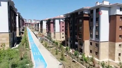 Elazığ'da TOKİ Konutlarının Fiyatları Depremzedeleri Mutlu Etti