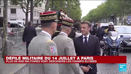 Défile du 14 juillet sur les Champs-Elysées : Emmanuel Macron arrive sur place