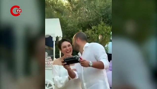 Ezgi Mola ve Mustafa Aksakallı çiftinin bebeğinin cinsiyeti belli oldu