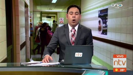 En terapia intensiva tras dar a luz en su casa, su bebé murió.