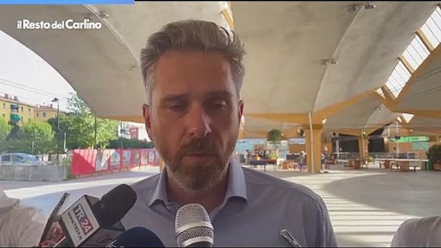 Bolognina, l'incontro del sindaco Matteo Lepore con residenti e commercianti