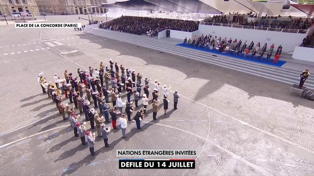 14-Juillet : L'orchestre des nations étrangères invitées se produit