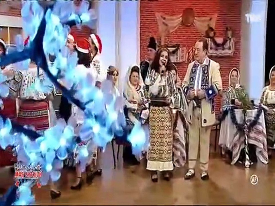 Tita Barbulescu - Sus la munte la Muscel (Acasa la Mos Craciun - Tvh - 24.12.2016)