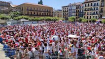 La Comparsa de Gigantes y Cabezudos de Pamplona se despide de San Fermín