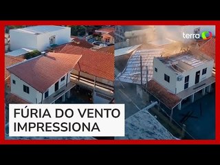 Ciclone: telhado de casa é arrancado por vendaval em Itapema (SC)