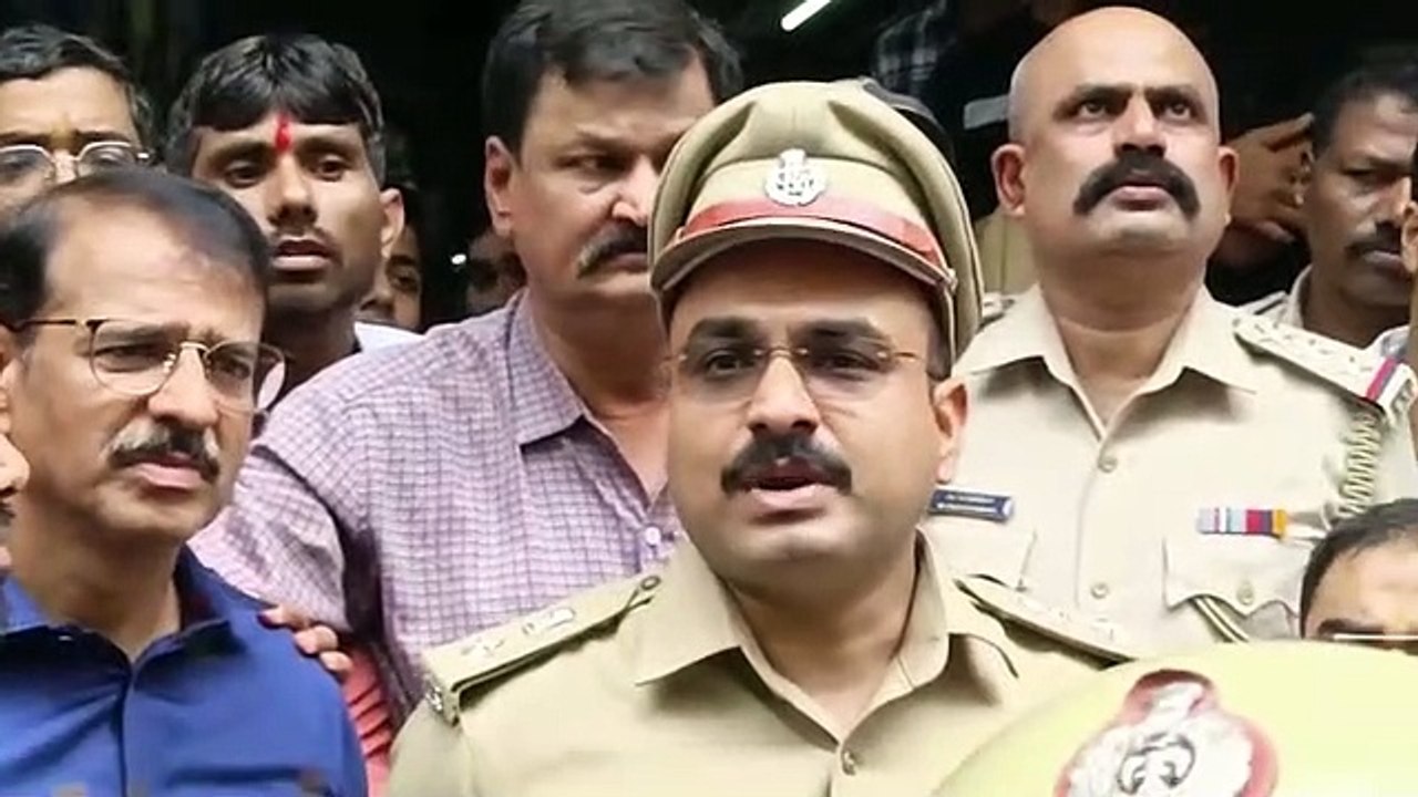 सुल्तानपेट में व्यापारी से मारपीट के बाद तनाव, पुलिस की समझाइश के बाद दुकानें खुलीं