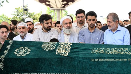 Oğlunu toprağa veren Milli Gazete yazarı Mustafa Kasadar Şehit olarak gittiğine inanıyorum