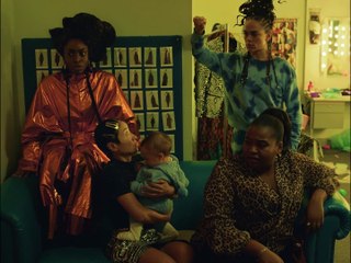 Medusa Deluxe - Tráiler subtitulado en español