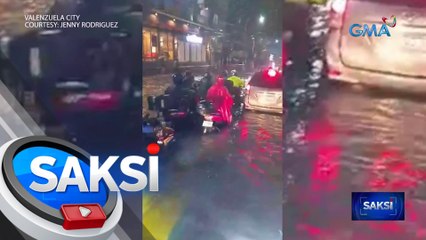 Ilang motorista, stranded dahil sa baha sa isang bahagi ng MacArthur Highway | Saksi