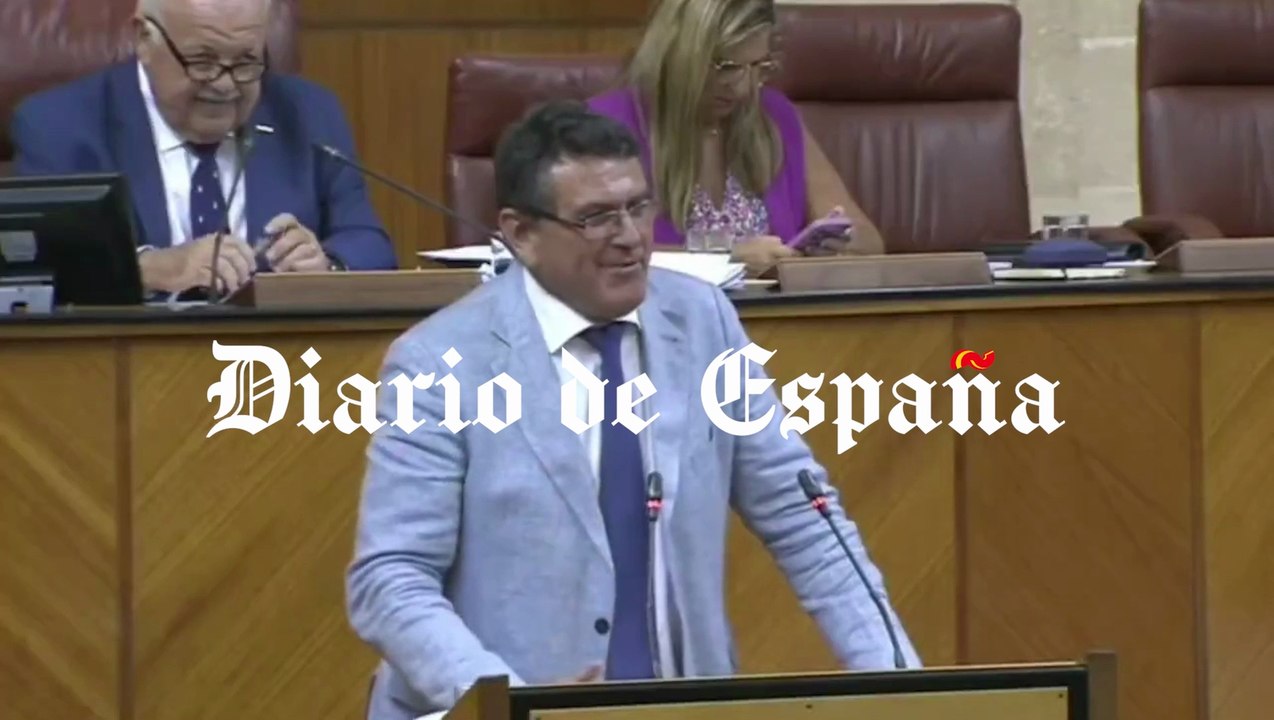 Un diputado de Vox llama al PSOE el partido de los "puteros, cocainómanos y corruptos"