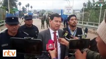 Policía boliviana entrega a reos prófugos a Gendarmería argentina