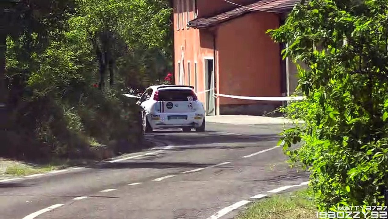 Abarth Grande Punto S2000 Rally Car- Starts, Accelerations & Lovely 8,500rpm N_A Intake Sound!