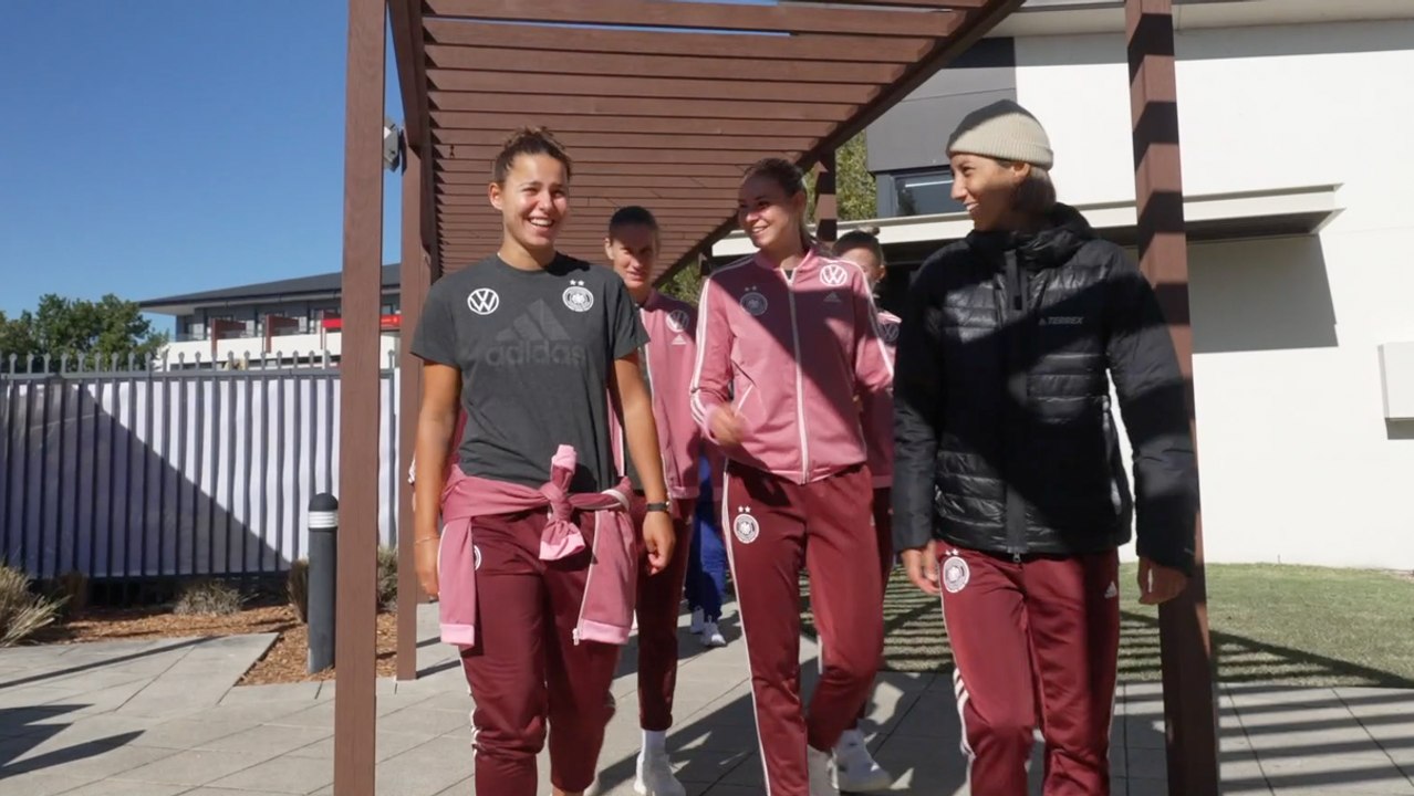 'Der zweite und der dritte Tag sind am schlimmsten': DFB-Frauen kämpfen gegen den Jetlag