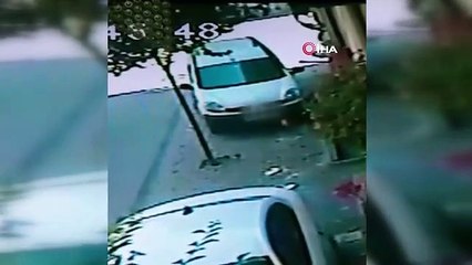 Ehliyetsiz sürücü fırına girdi, o anlar kamerada